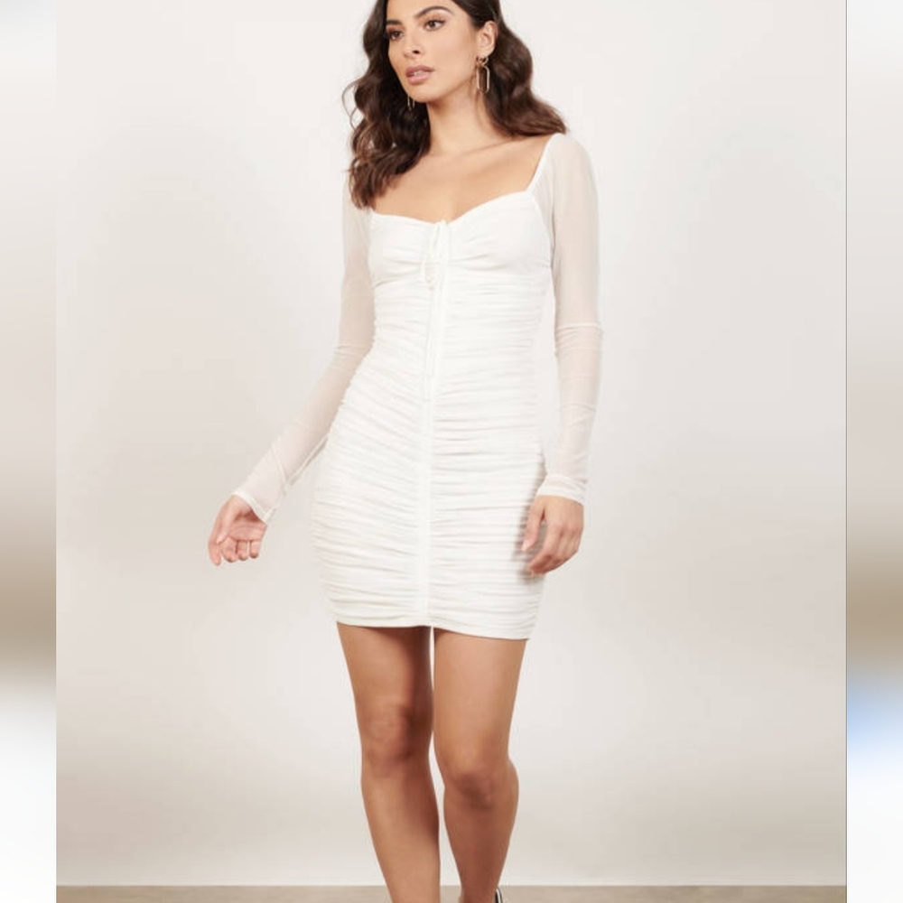 NWOT Elegant Cream Long-Sleeve Dress Ruched Stomach White Cream Medium E.ssue